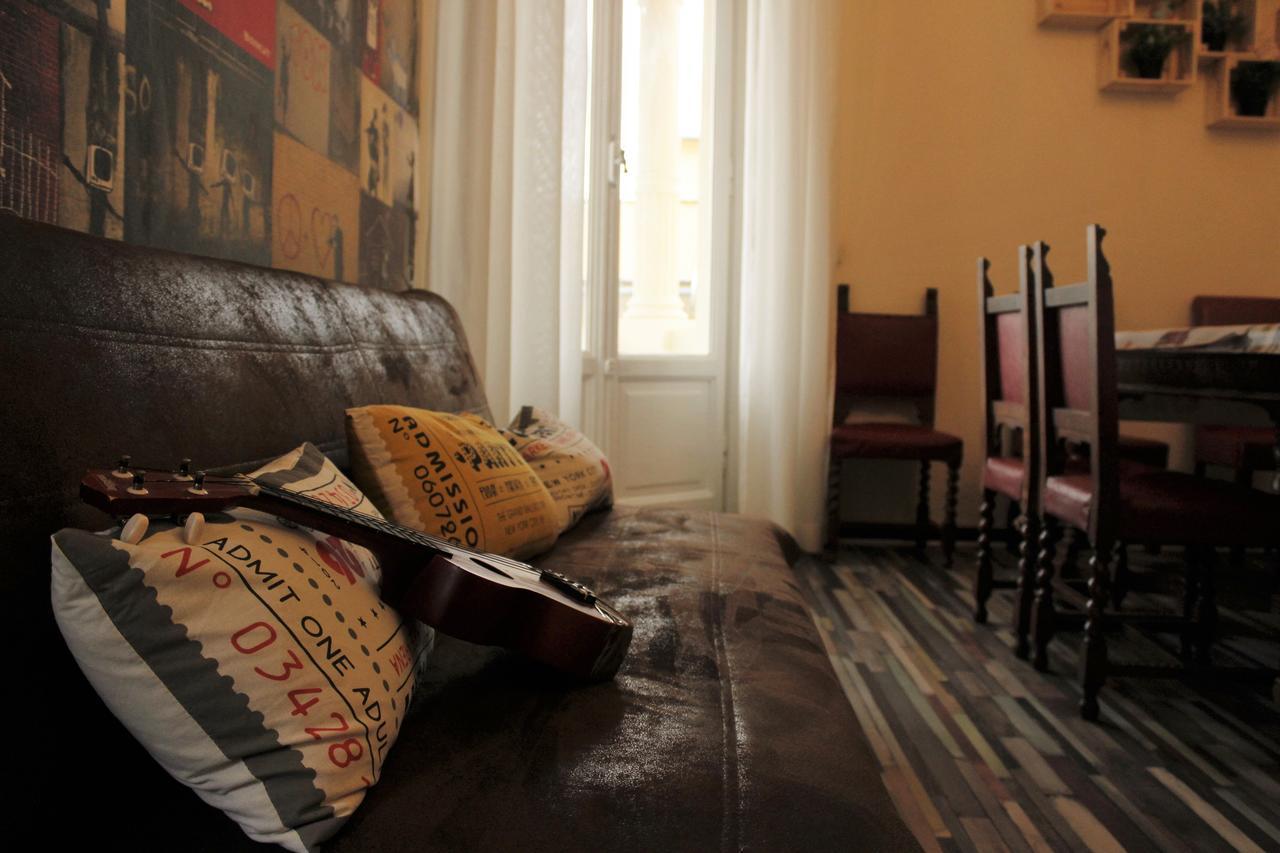 Victoria House Albergue