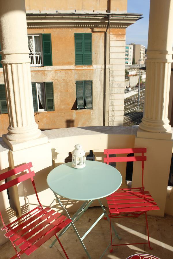 Albergue Victoria House Génova