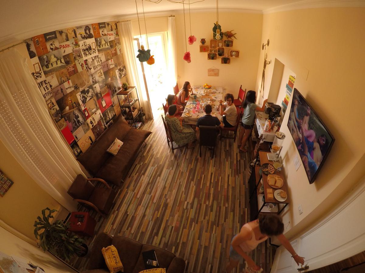 Victoria House Albergue *